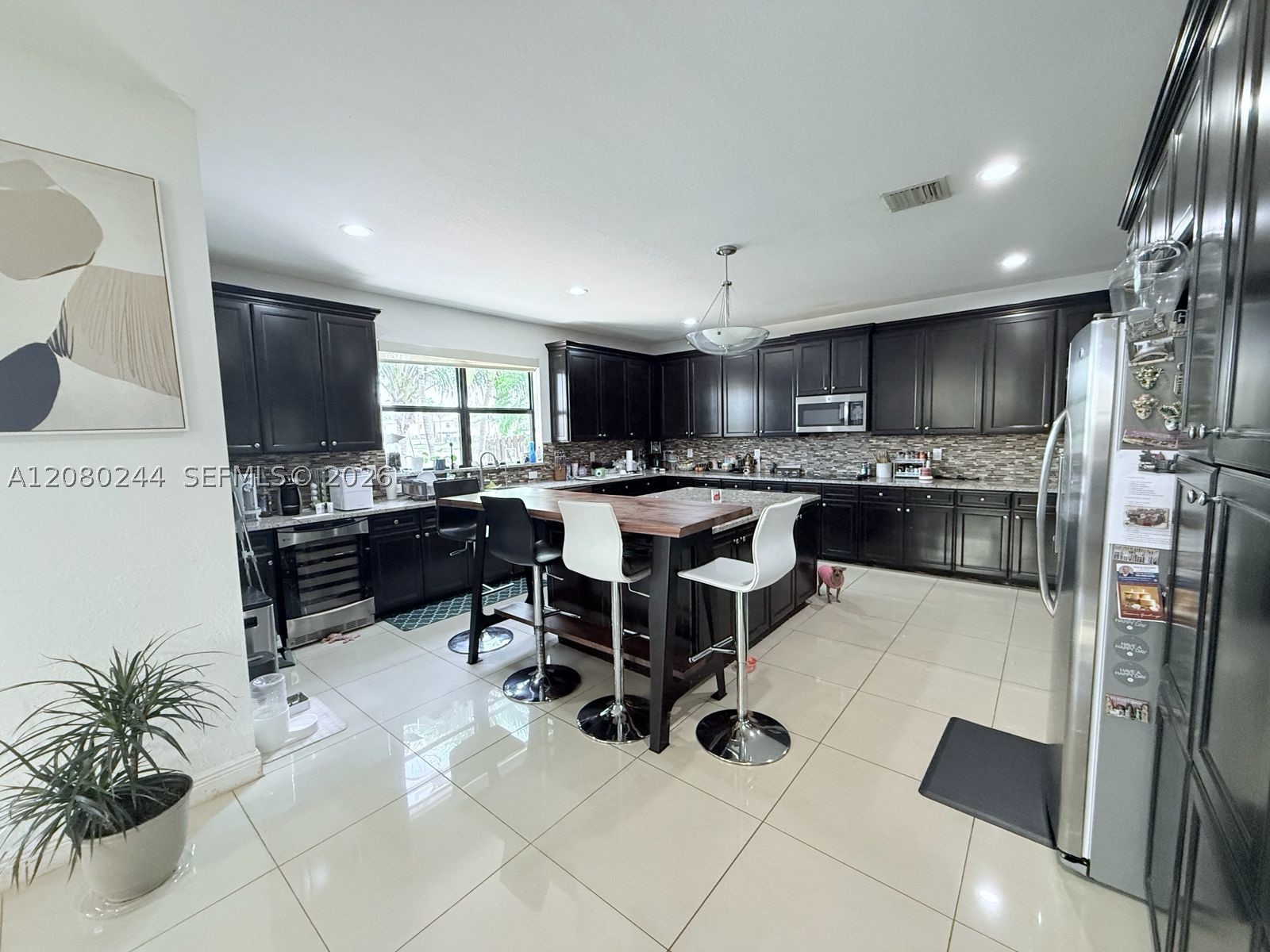 9907 NW 87th Ter, Doral FL 33178