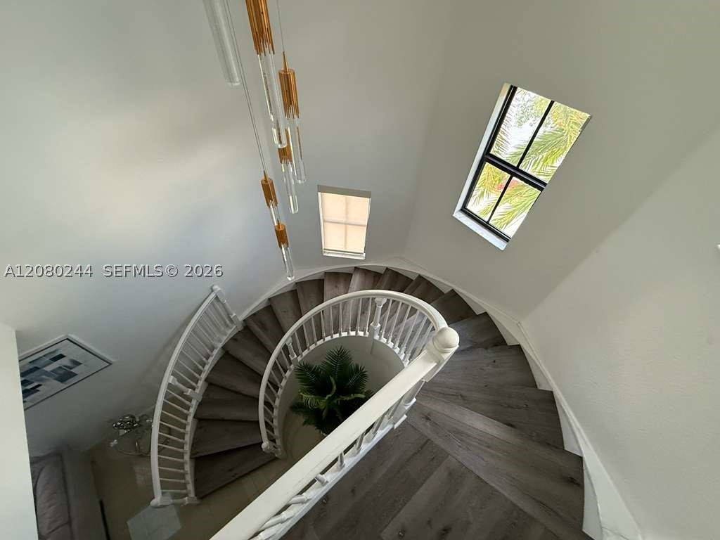 9907 NW 87th Ter, Doral FL 33178