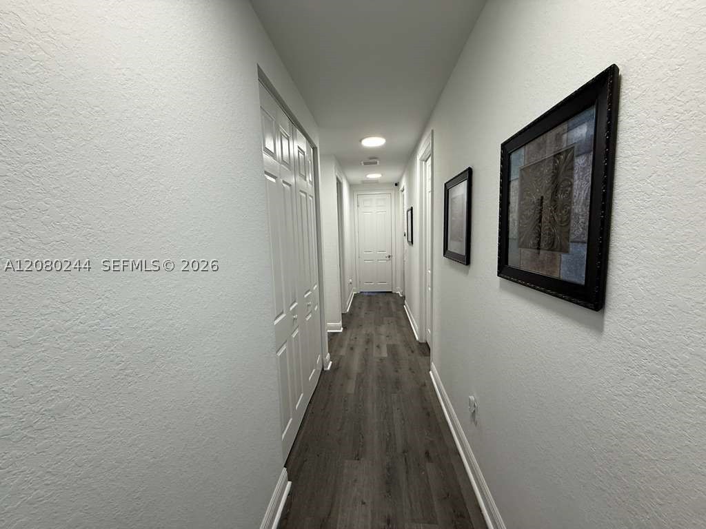 9907 NW 87th Ter, Doral FL 33178