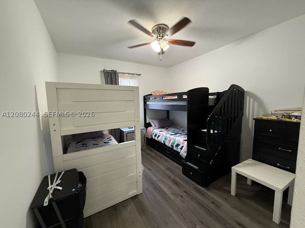 9907 NW 87th Ter, Doral FL 33178