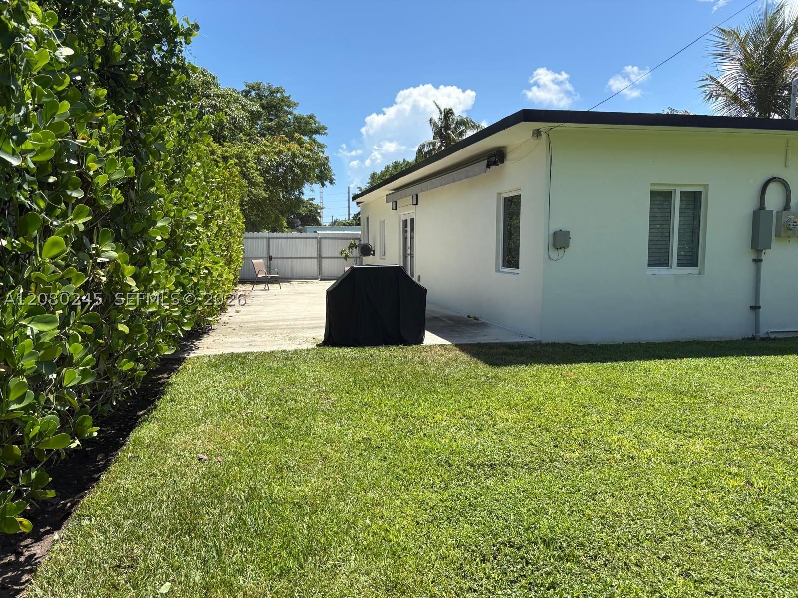 5911 SW 62nd Ter, South Miami FL 33143