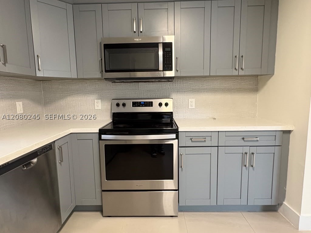 5911 SW 62nd Ter, South Miami FL 33143