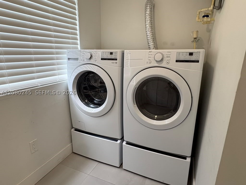 5911 SW 62nd Ter, South Miami FL 33143