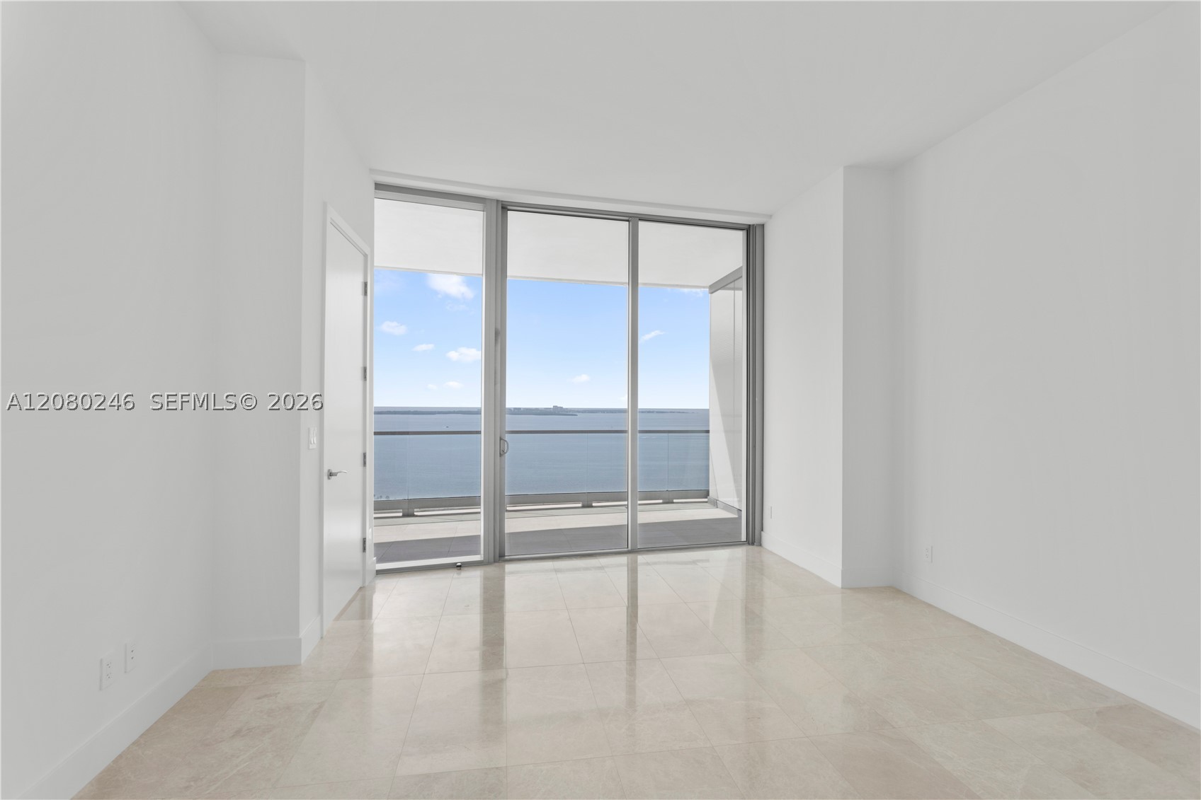 175 SE 25TH RD #2701, Miami FL 33129