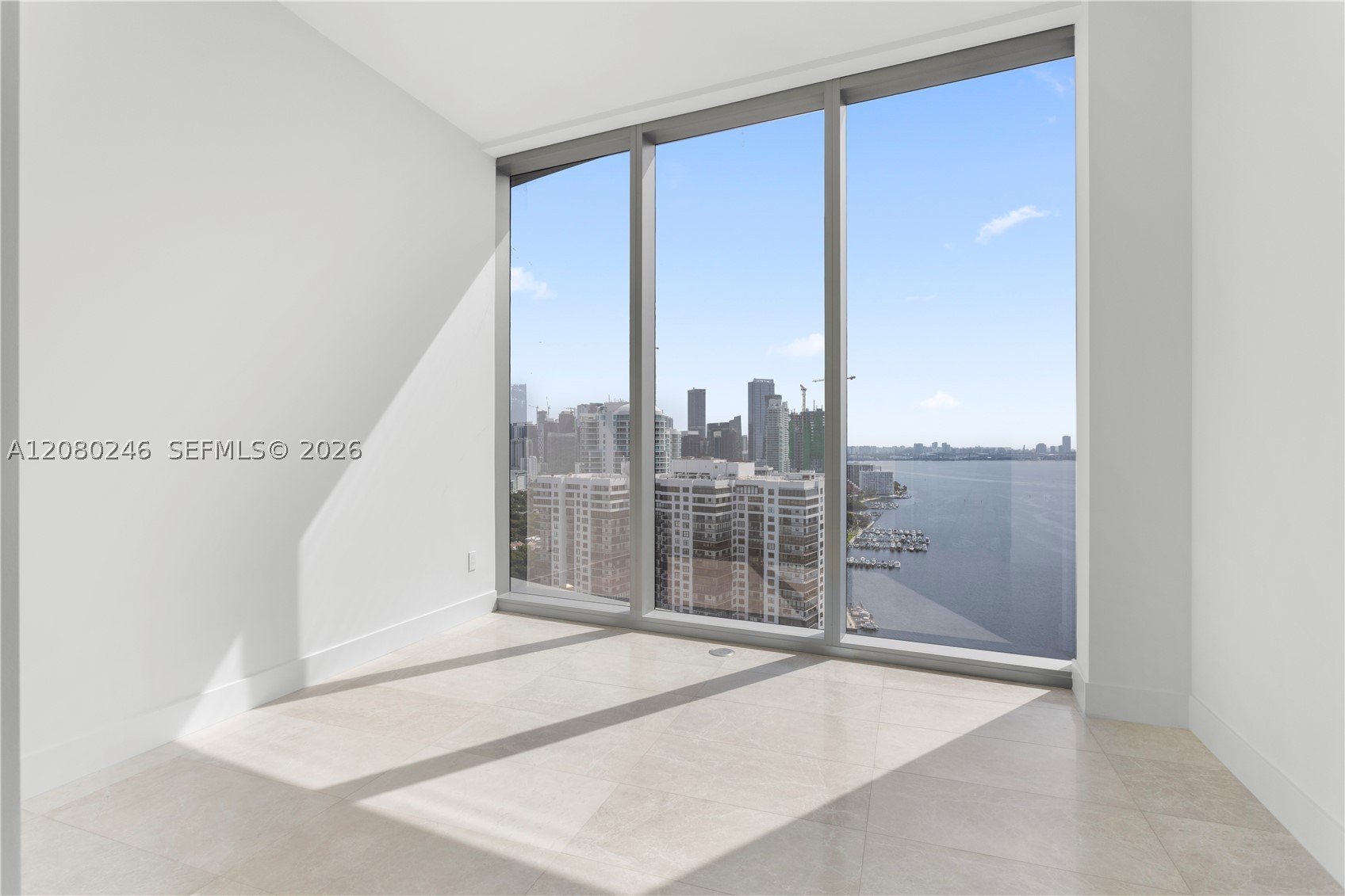 175 SE 25TH RD #2701, Miami FL 33129