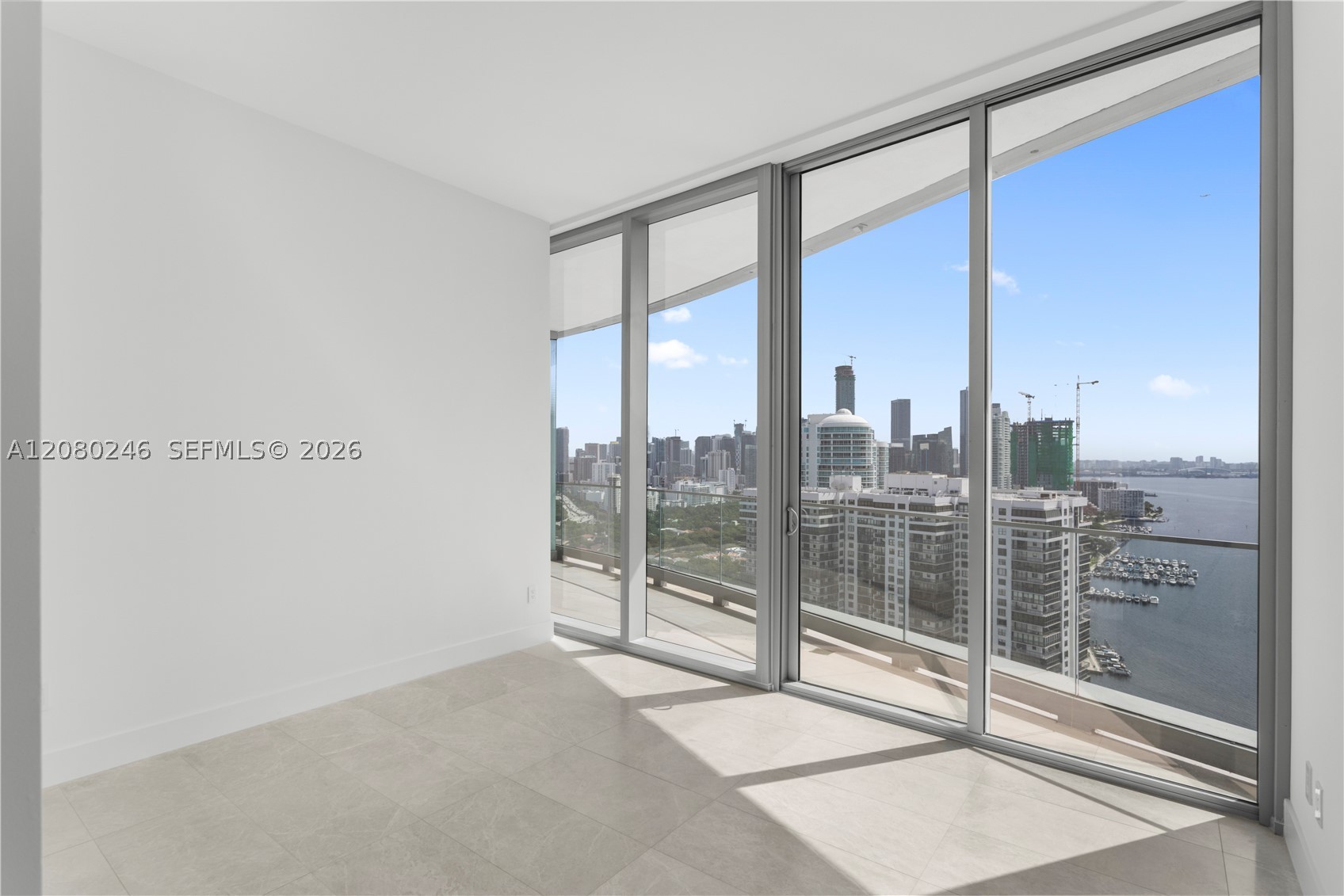 175 SE 25TH RD #2701, Miami FL 33129