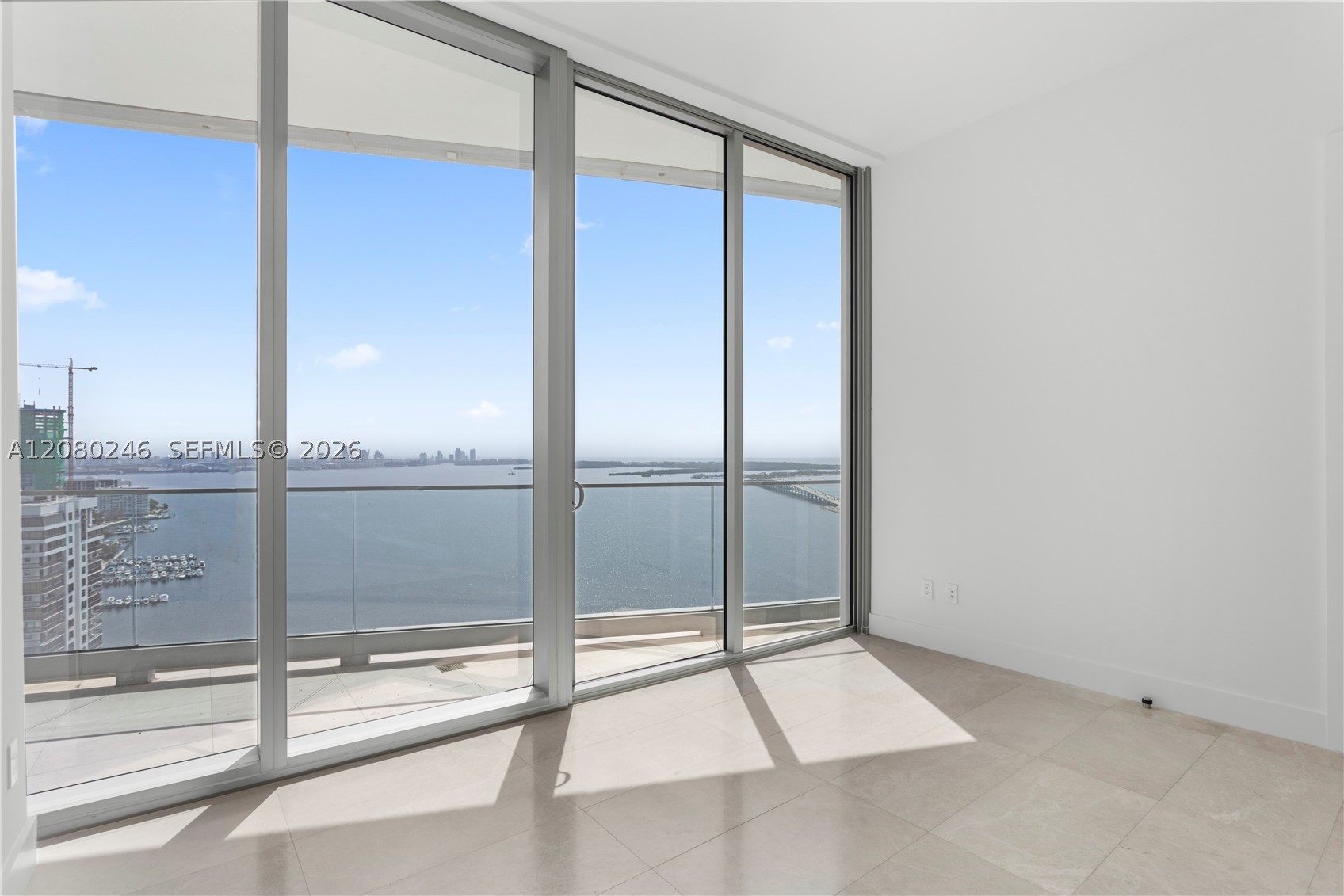 175 SE 25TH RD #2701, Miami FL 33129