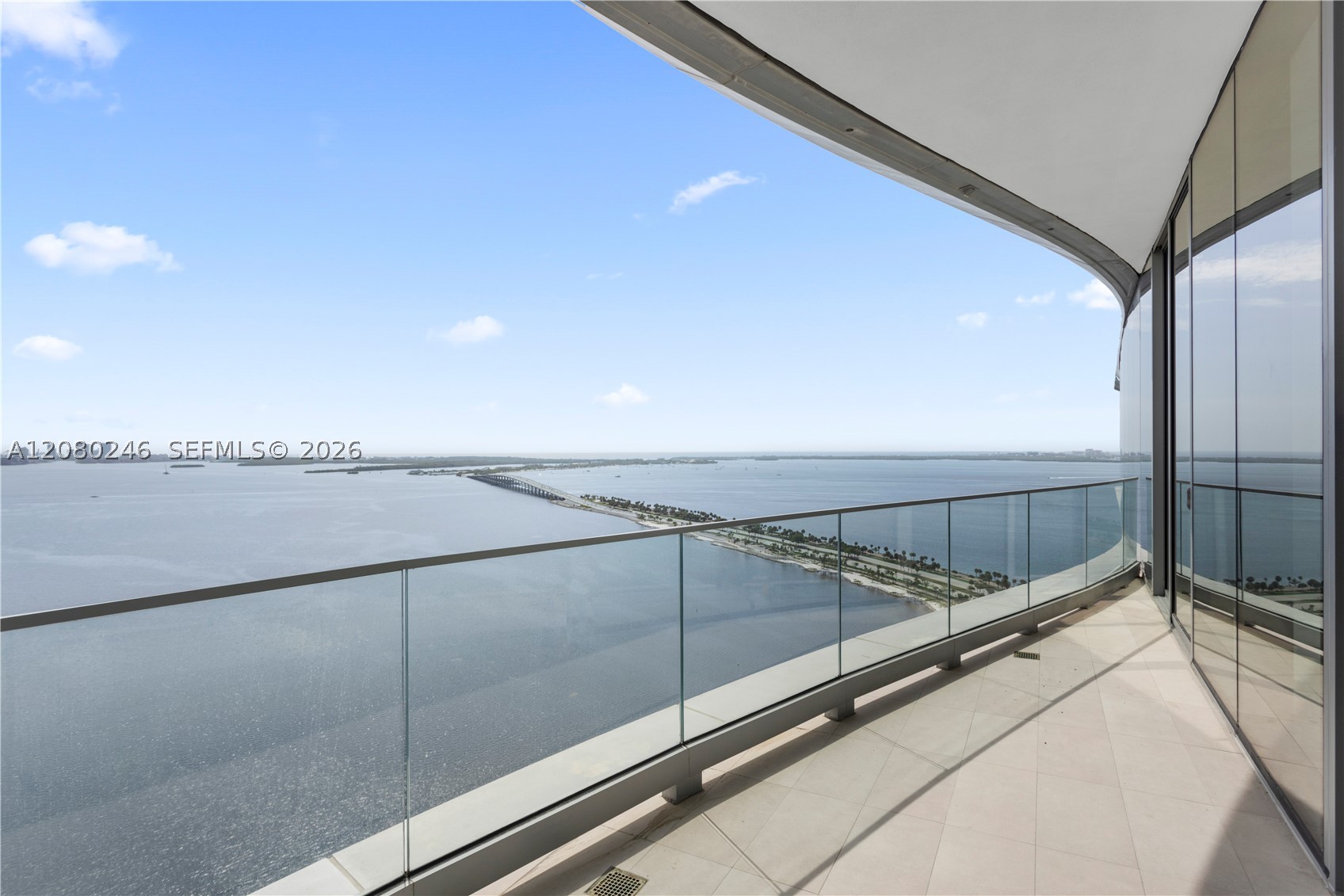 175 SE 25TH RD #2701, Miami FL 33129