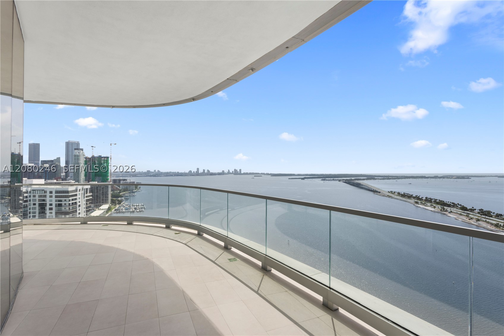 175 SE 25TH RD #2701, Miami FL 33129