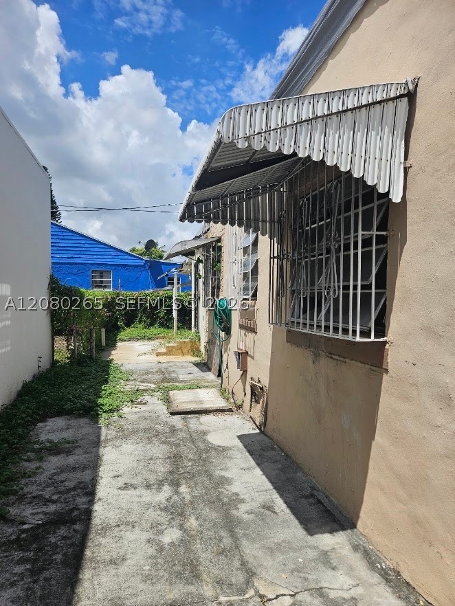 3708 NW 12th Ave, Miami FL 33127