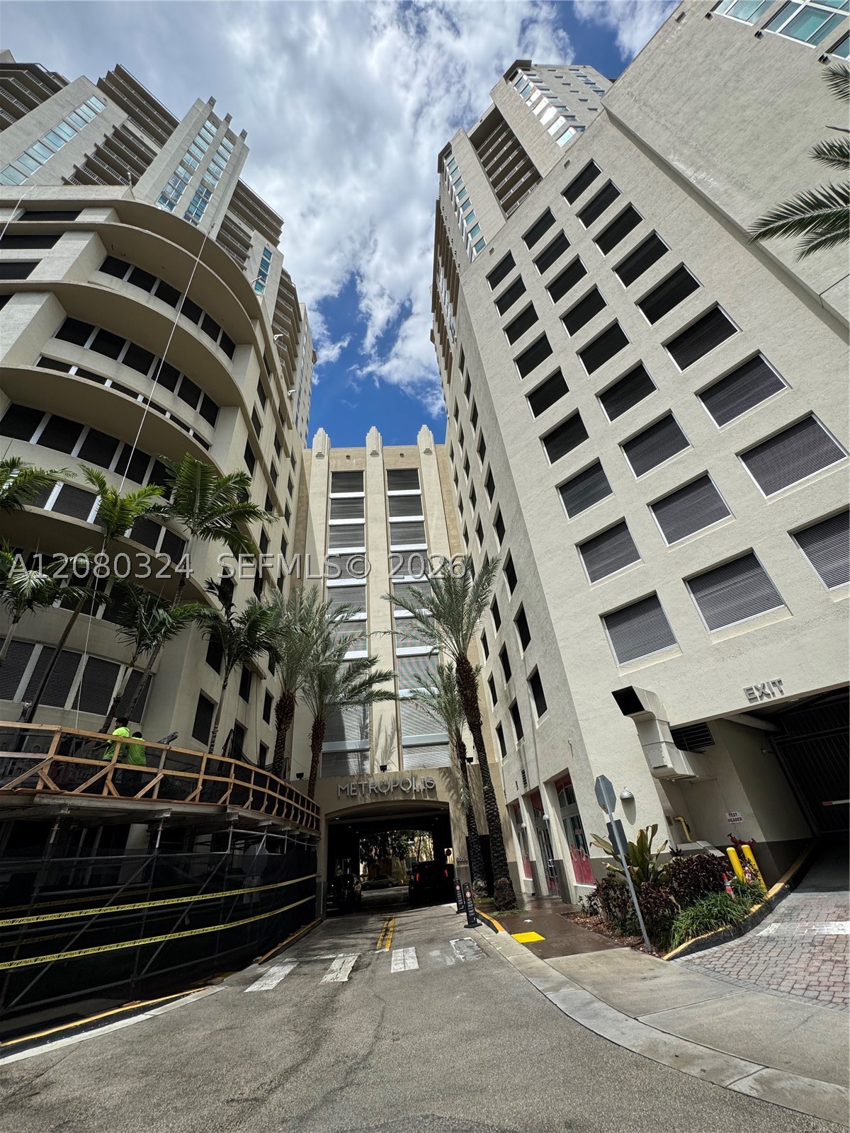 9055 SW 73rd Ct #1108, Miami FL 33156