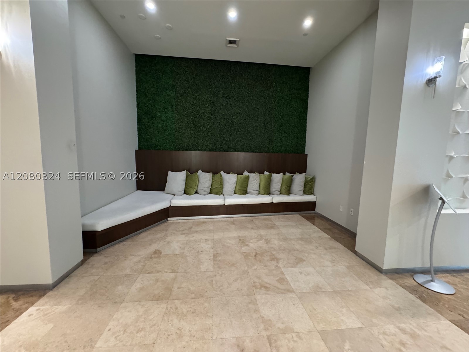 9055 SW 73rd Ct #1108, Miami FL 33156