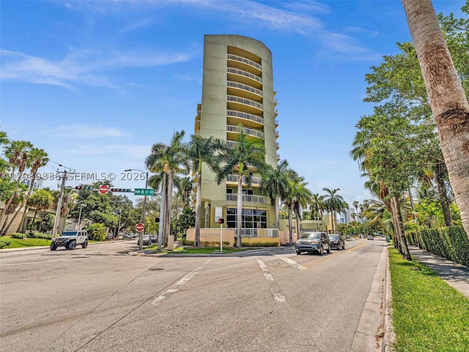 816 NW 11th St #902, Miami FL 33136