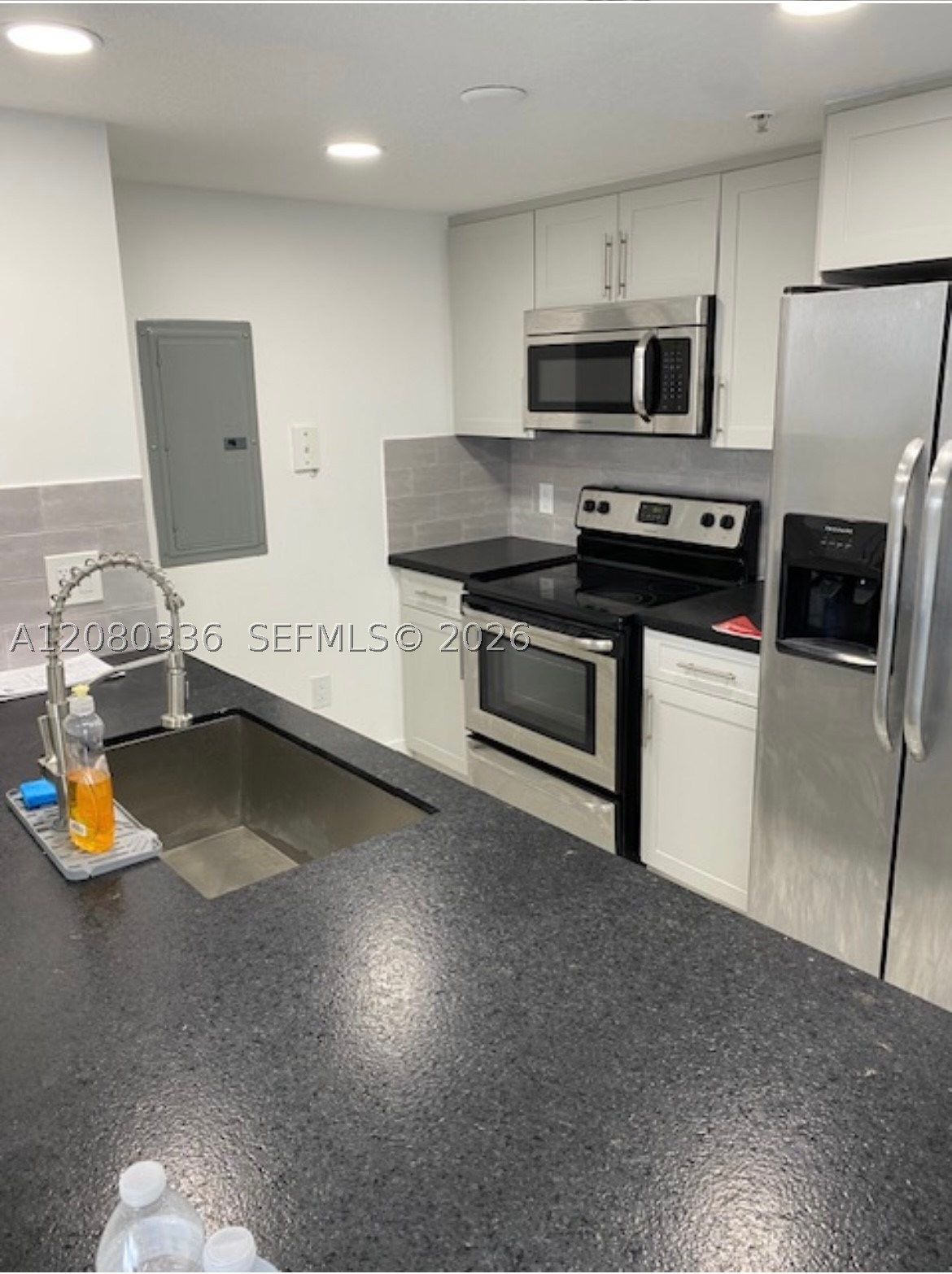 816 NW 11th St #902, Miami FL 33136
