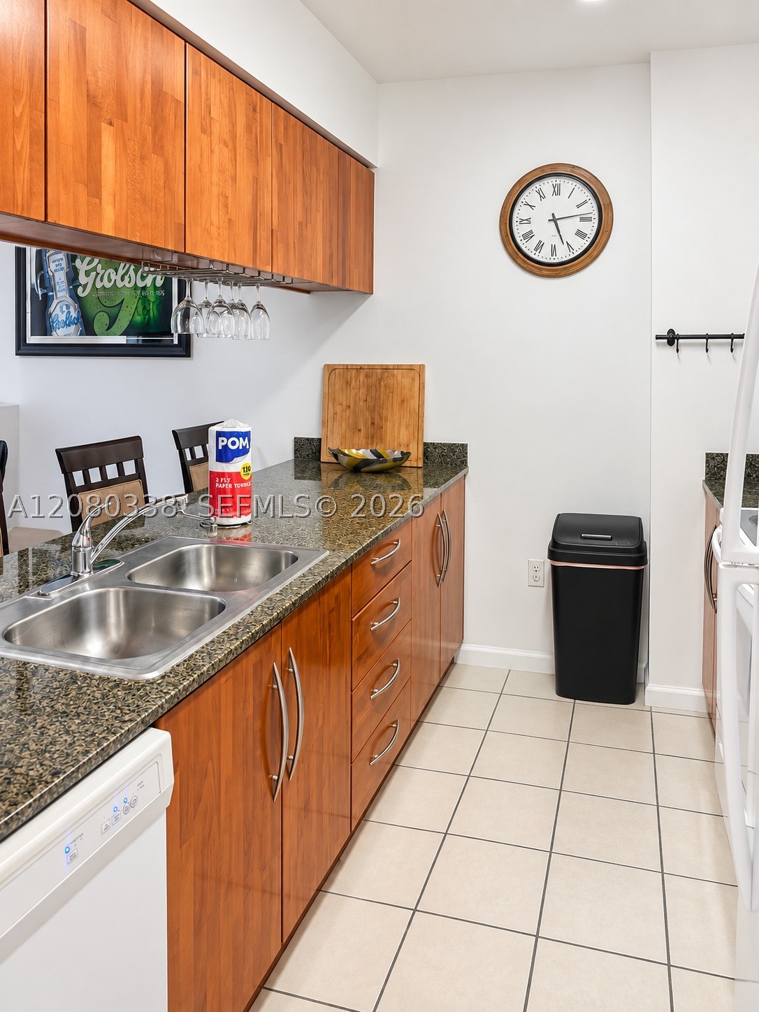 1200 Brickell Bay Dr #3304, Miami FL 33131