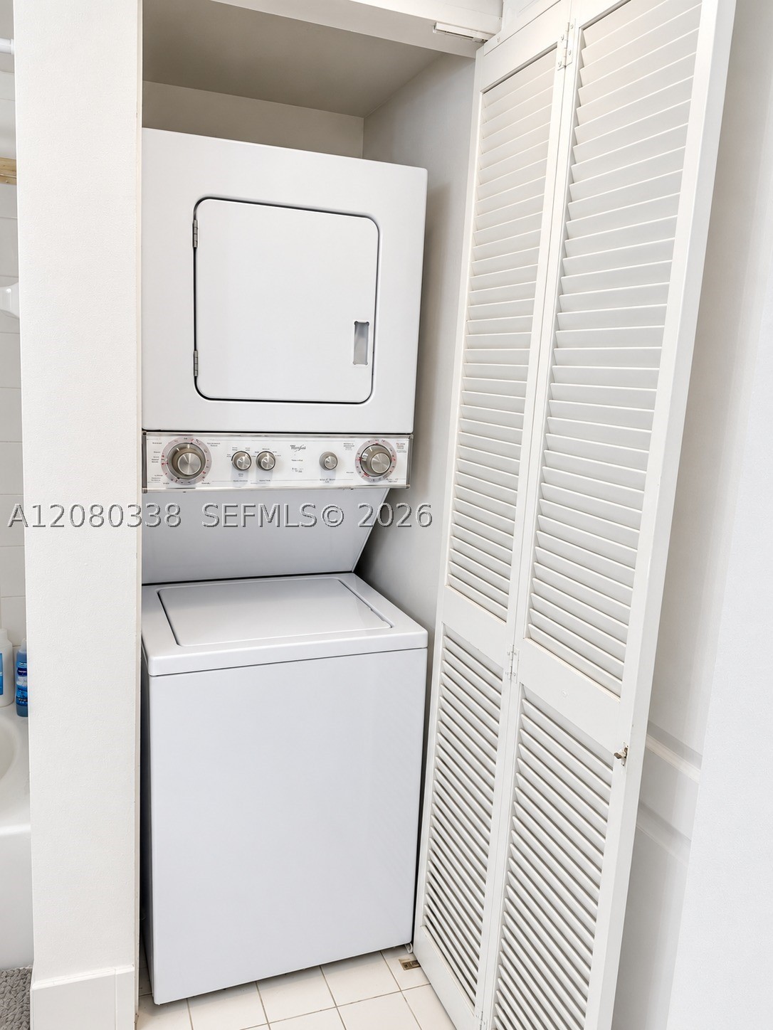 1200 Brickell Bay Dr #3304, Miami FL 33131
