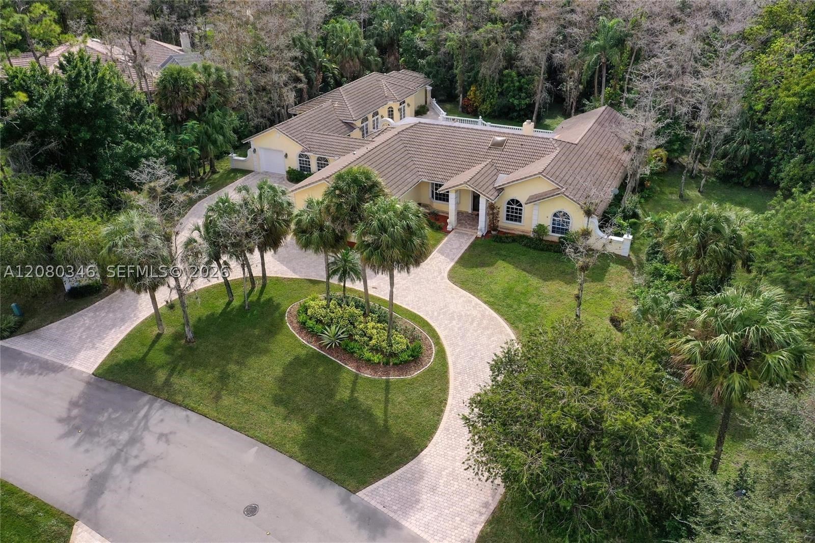 4750 W Leitner Dr, Coral Springs FL 33067