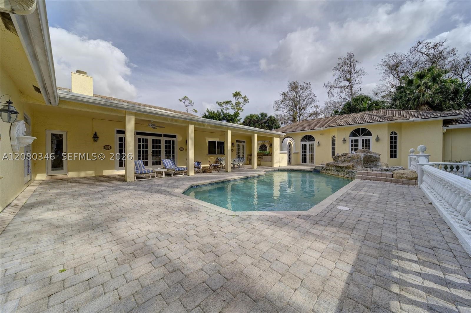 4750 W Leitner Dr, Coral Springs FL 33067
