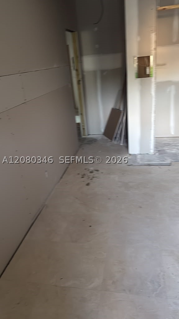 4750 W Leitner Dr, Coral Springs FL 33067