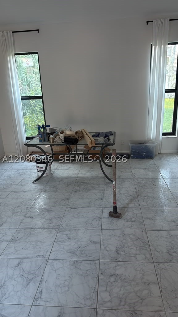 4750 W Leitner Dr, Coral Springs FL 33067