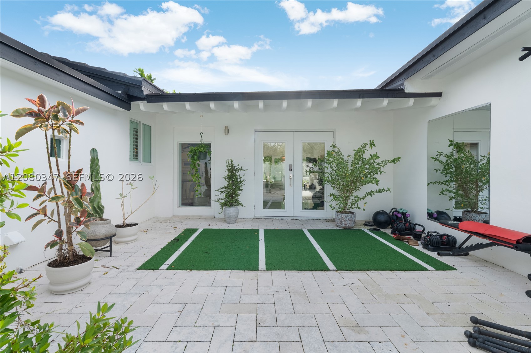 7501 W Adventure Ave, North Bay Village FL 33141