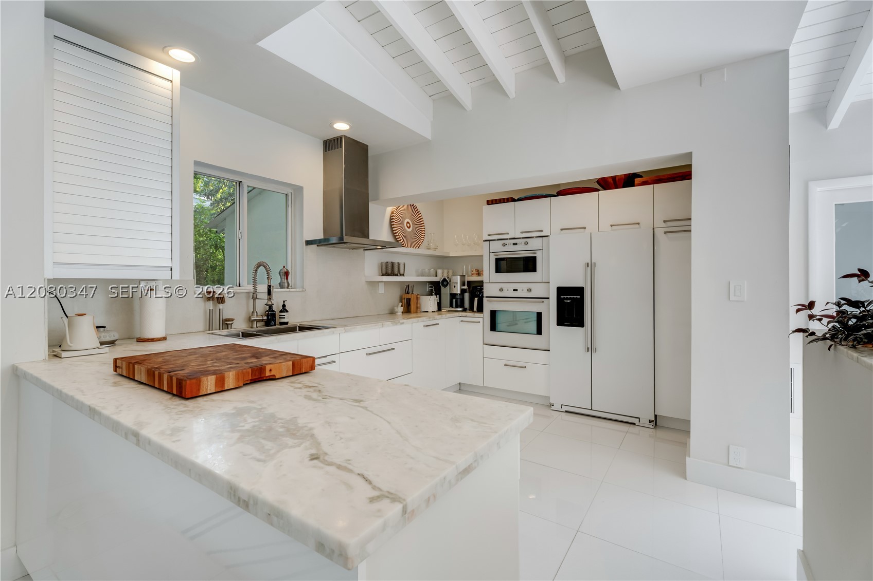 7501 W Adventure Ave, North Bay Village FL 33141
