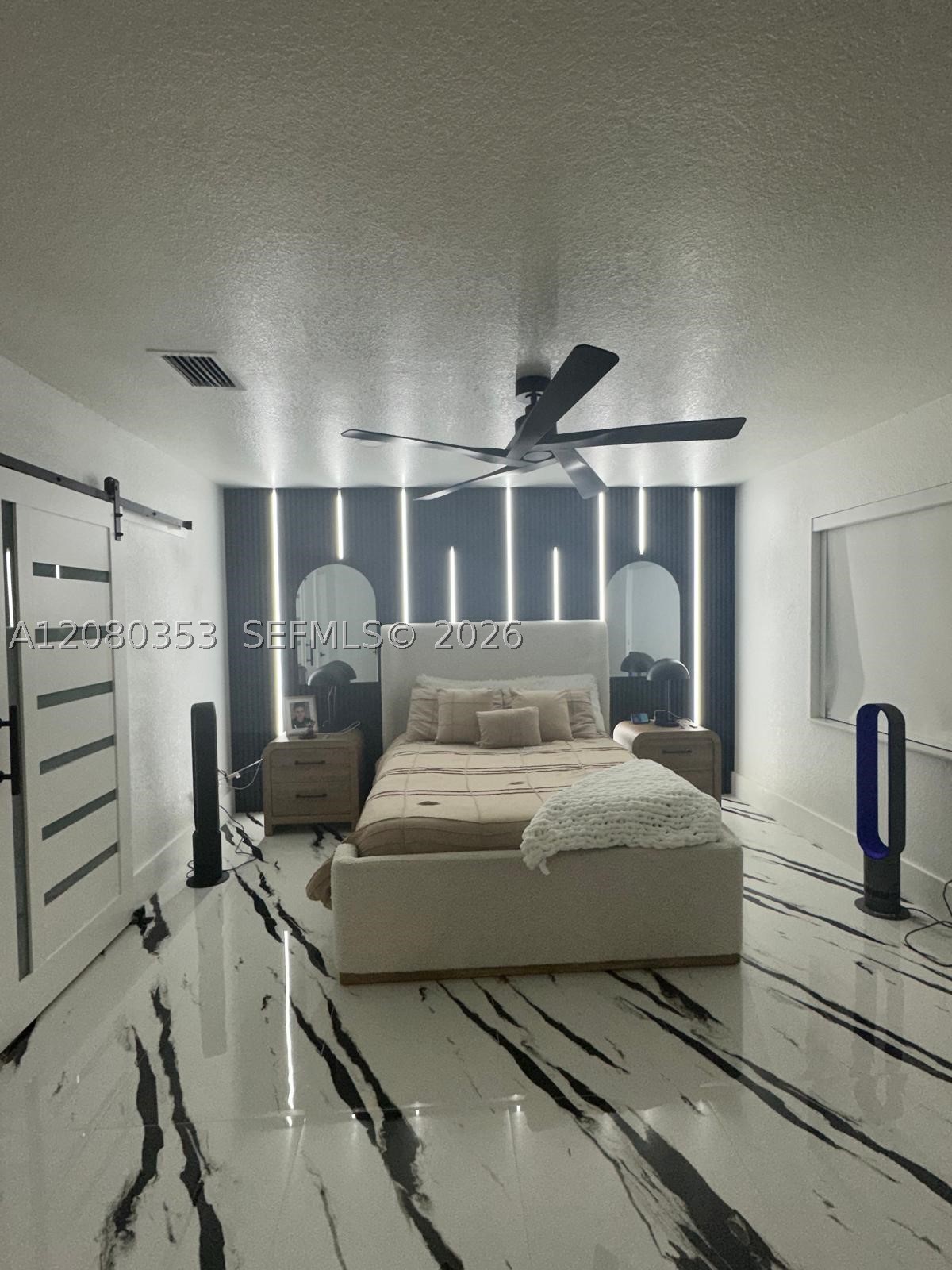 1422 NW 20th St, Homestead FL 33030