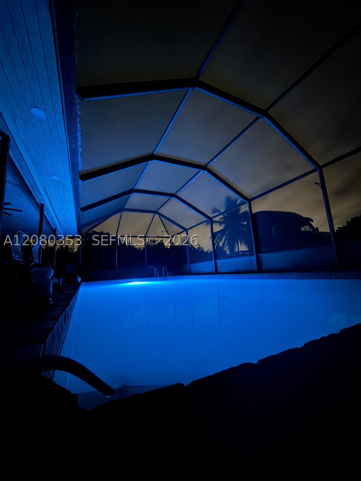 1422 NW 20th St, Homestead FL 33030
