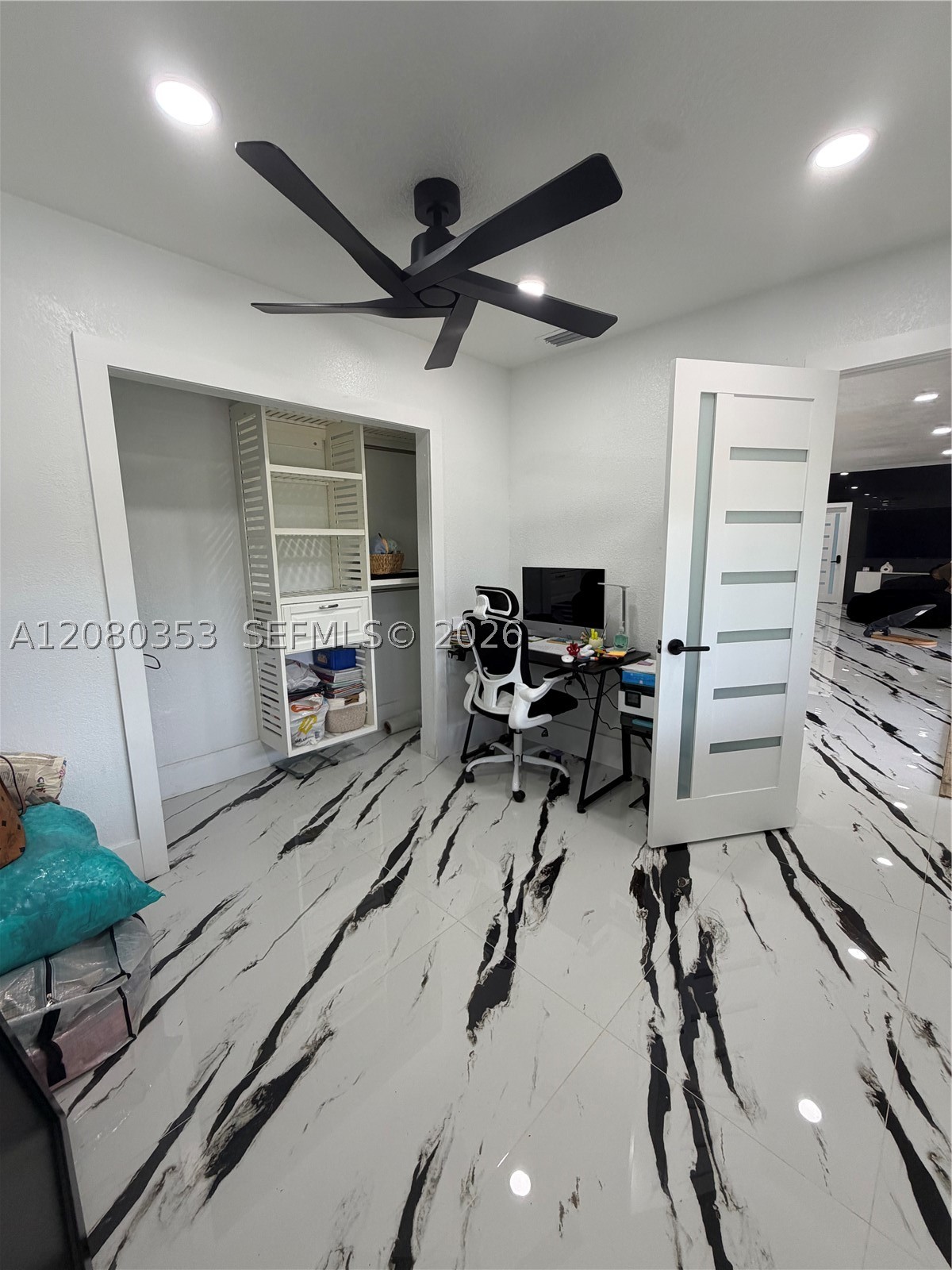 1422 NW 20th St, Homestead FL 33030