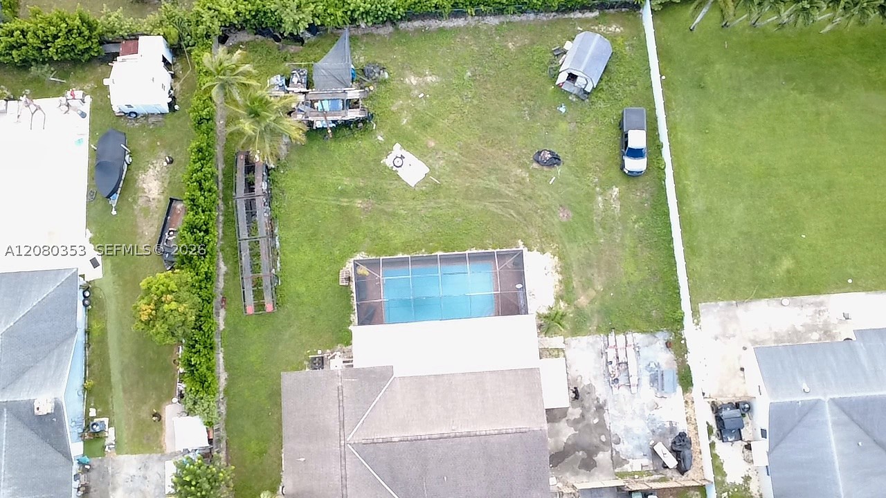 1422 NW 20th St, Homestead FL 33030