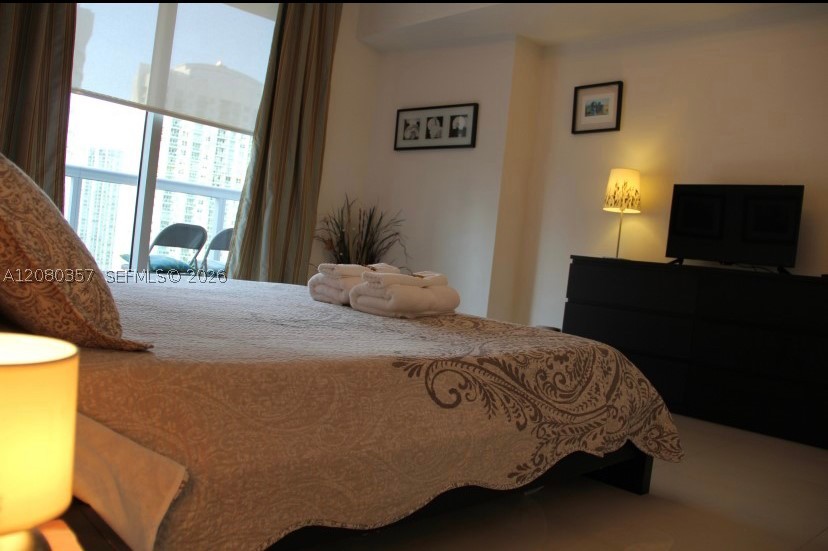 485 Brickell Ave #2606, Miami FL 33131