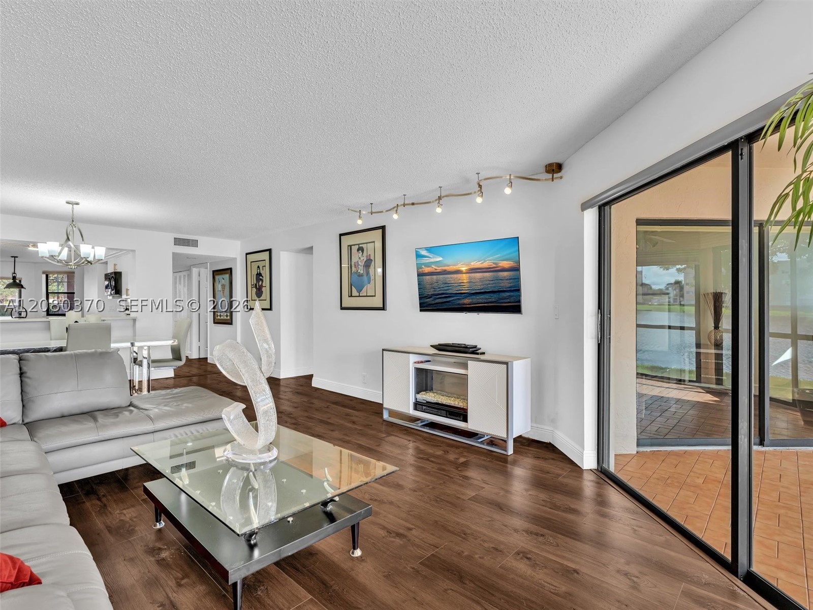 7518 Fairfax Dr #110, Tamarac FL 33321