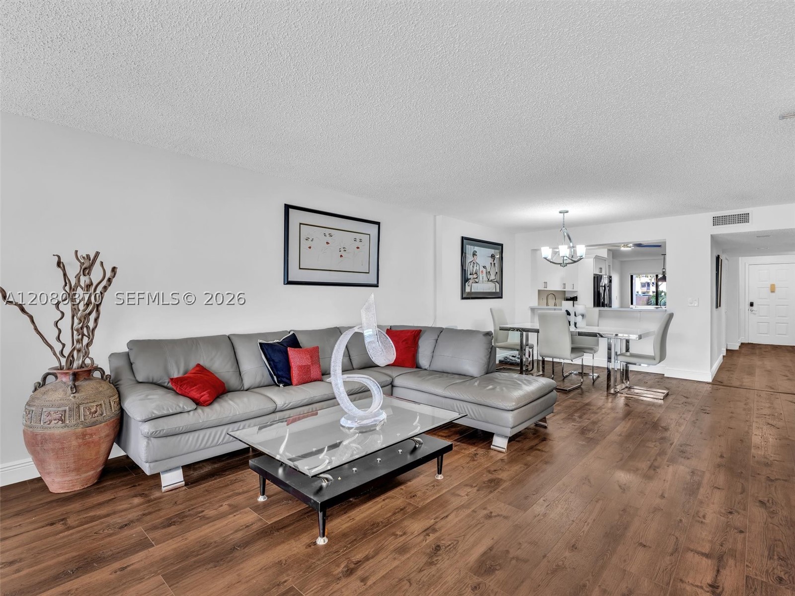 7518 Fairfax Dr #110, Tamarac FL 33321
