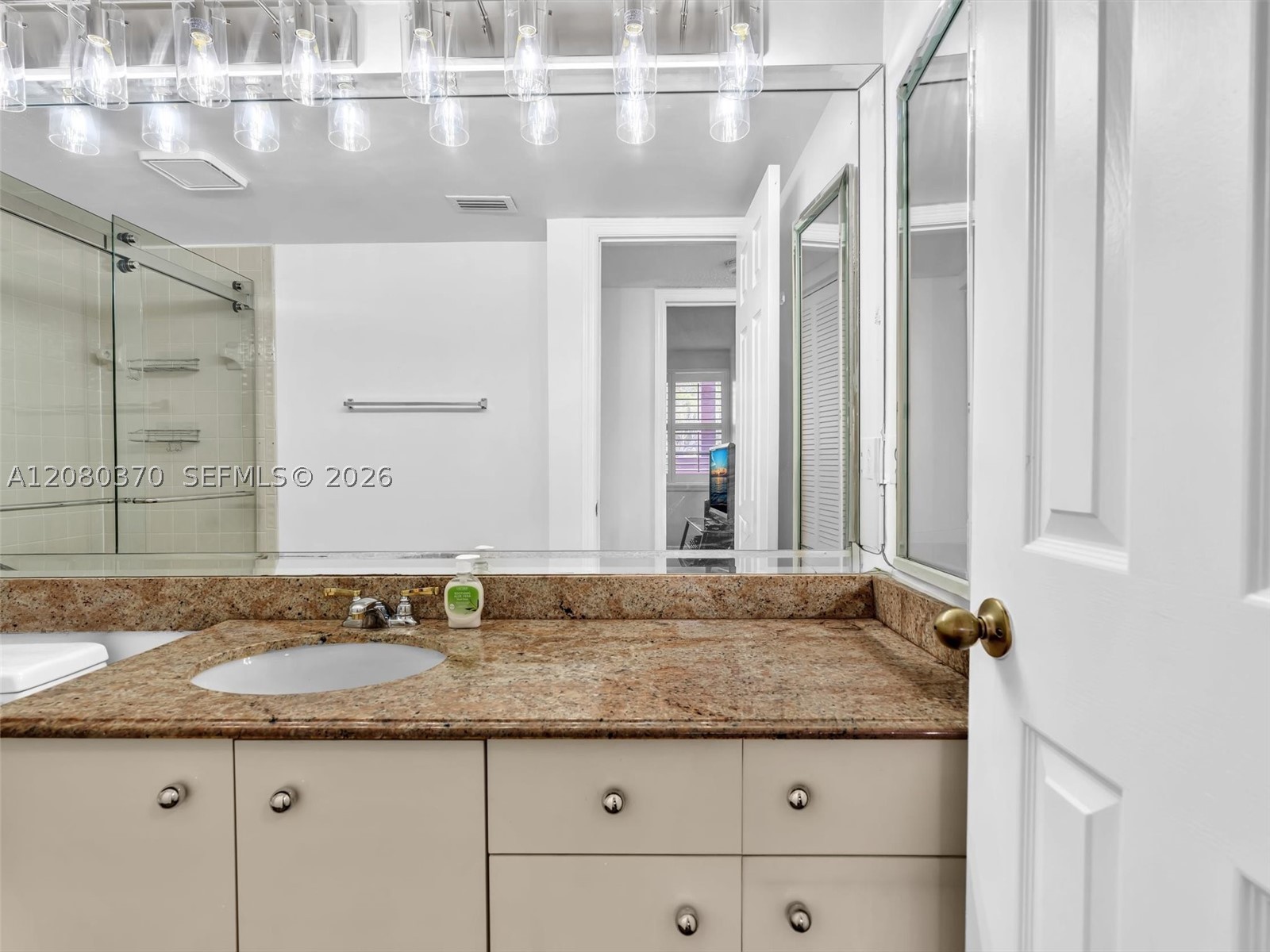 7518 Fairfax Dr #110, Tamarac FL 33321