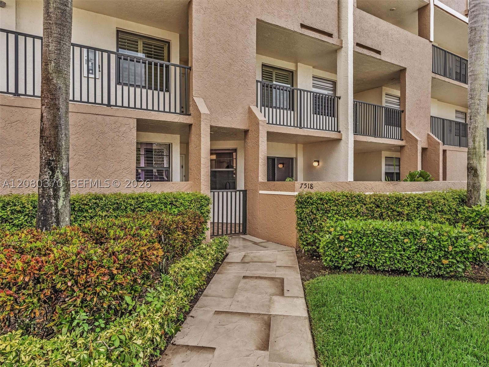 7518 Fairfax Dr #110, Tamarac FL 33321