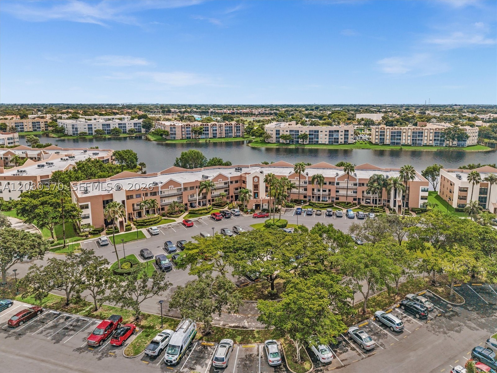 7518 Fairfax Dr #110, Tamarac FL 33321