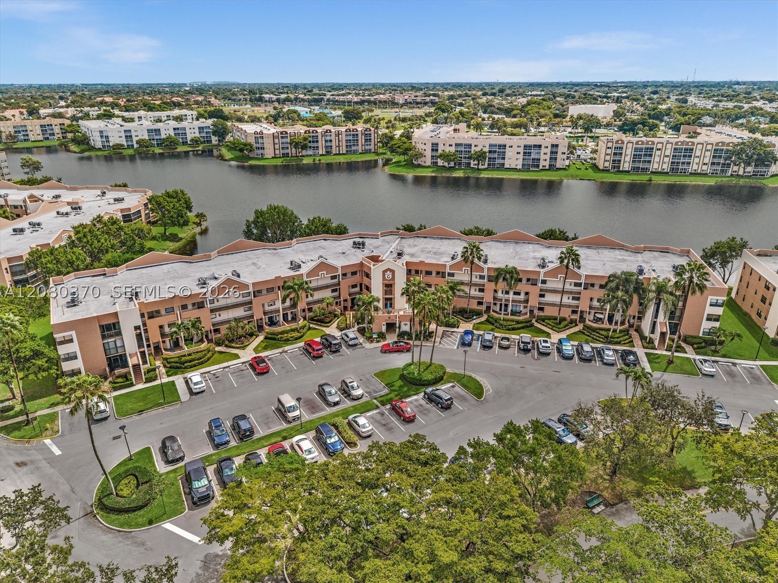 7518 Fairfax Dr #110, Tamarac FL 33321