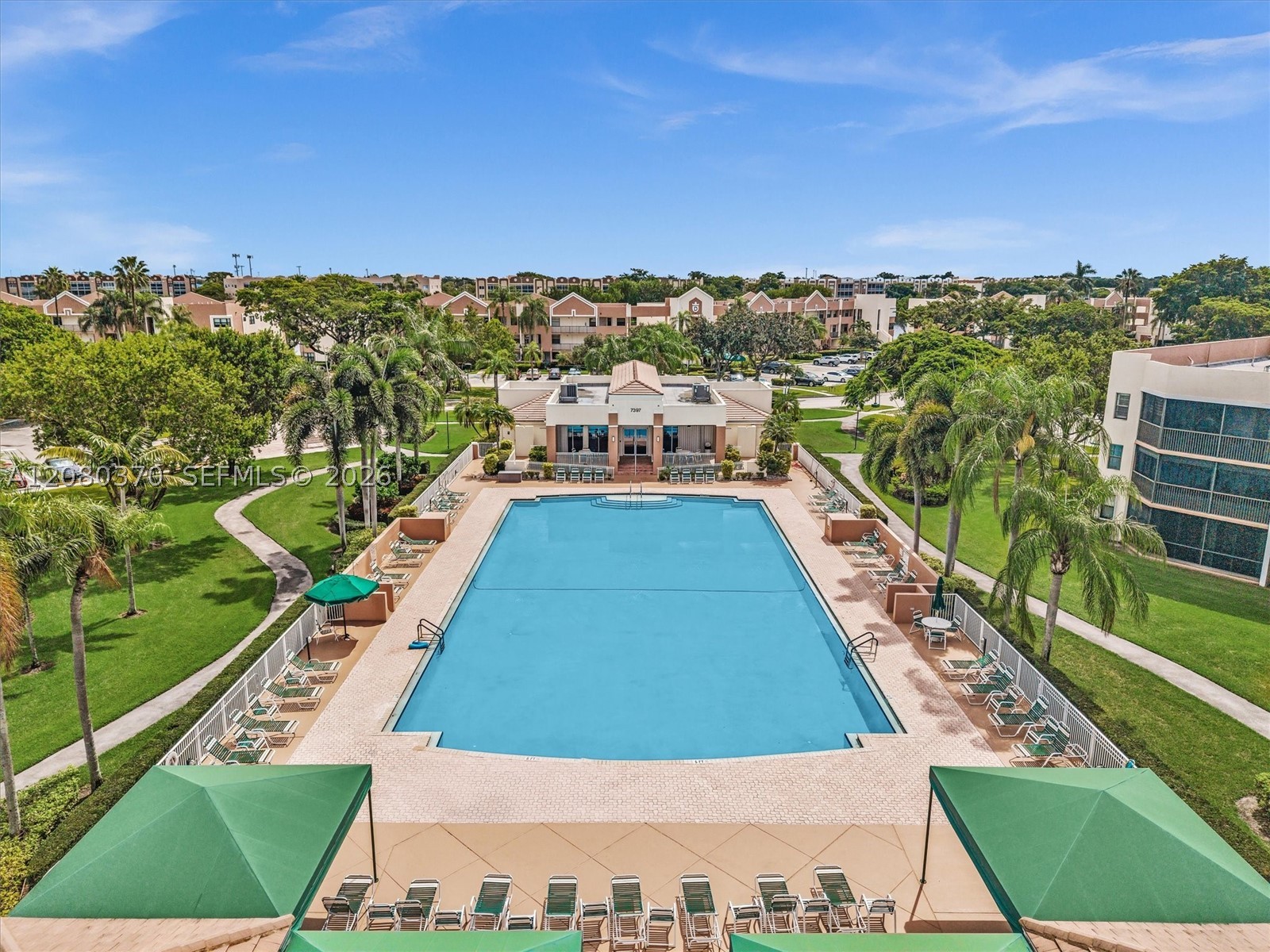 7518 Fairfax Dr #110, Tamarac FL 33321