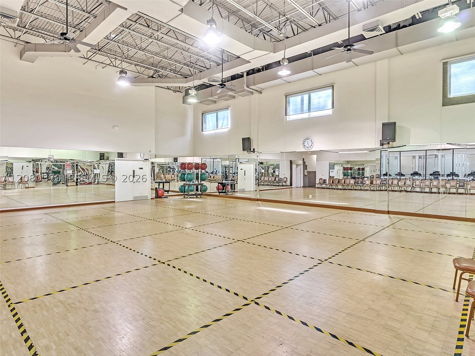 7518 Fairfax Dr #110, Tamarac FL 33321