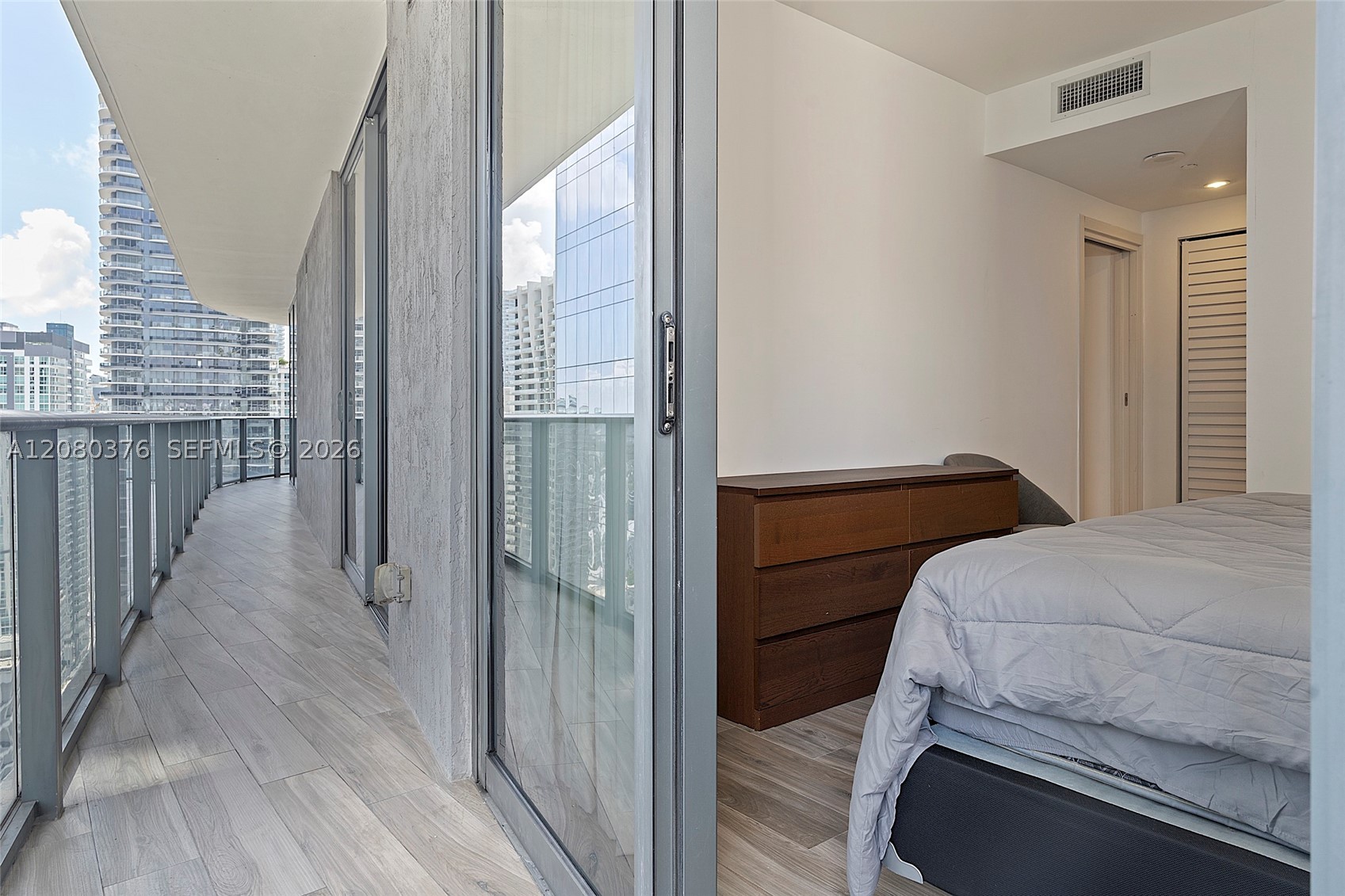 801 S Miami Ave #3604, Miami FL 33130