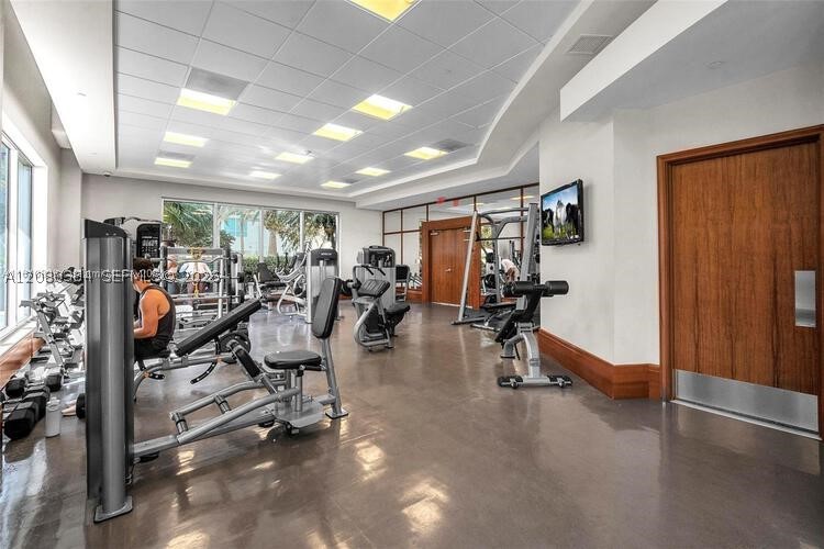 1060 Brickell Ave #2613, Miami FL 33131