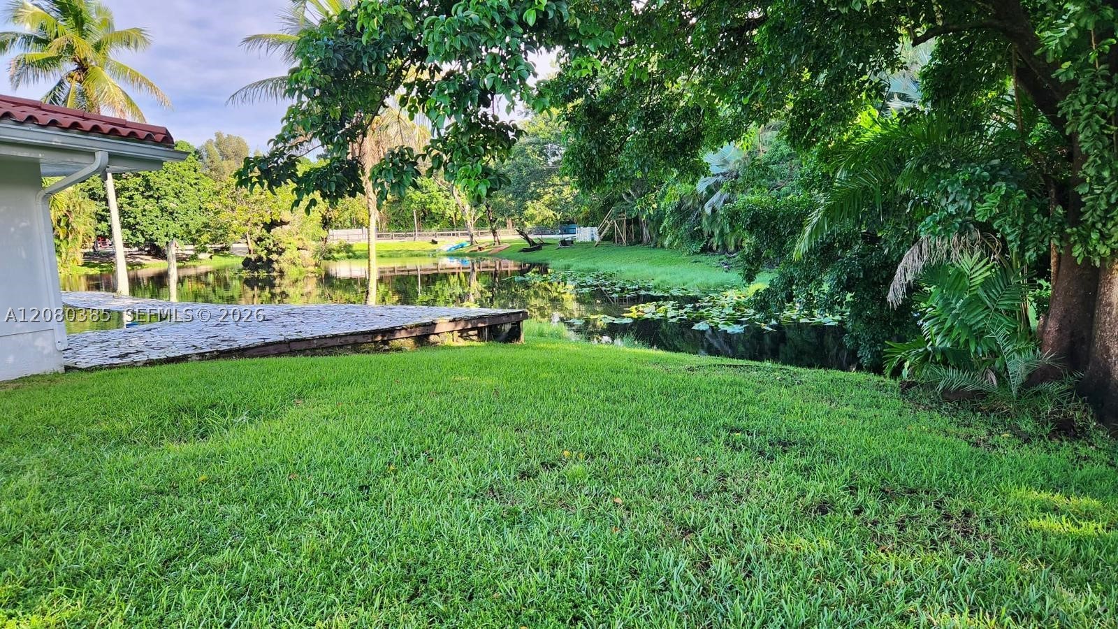 14101 Luray Rd, Southwest Ranches FL 33330