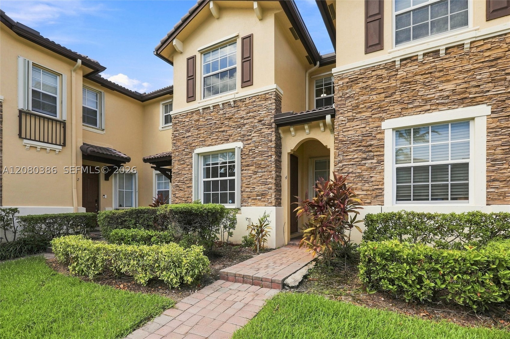 9145 SW 227th St #4, Cutler Bay FL 33190