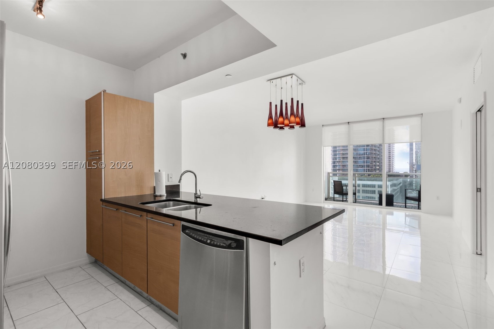 950 Brickell Bay Dr #2203, Miami FL 33131
