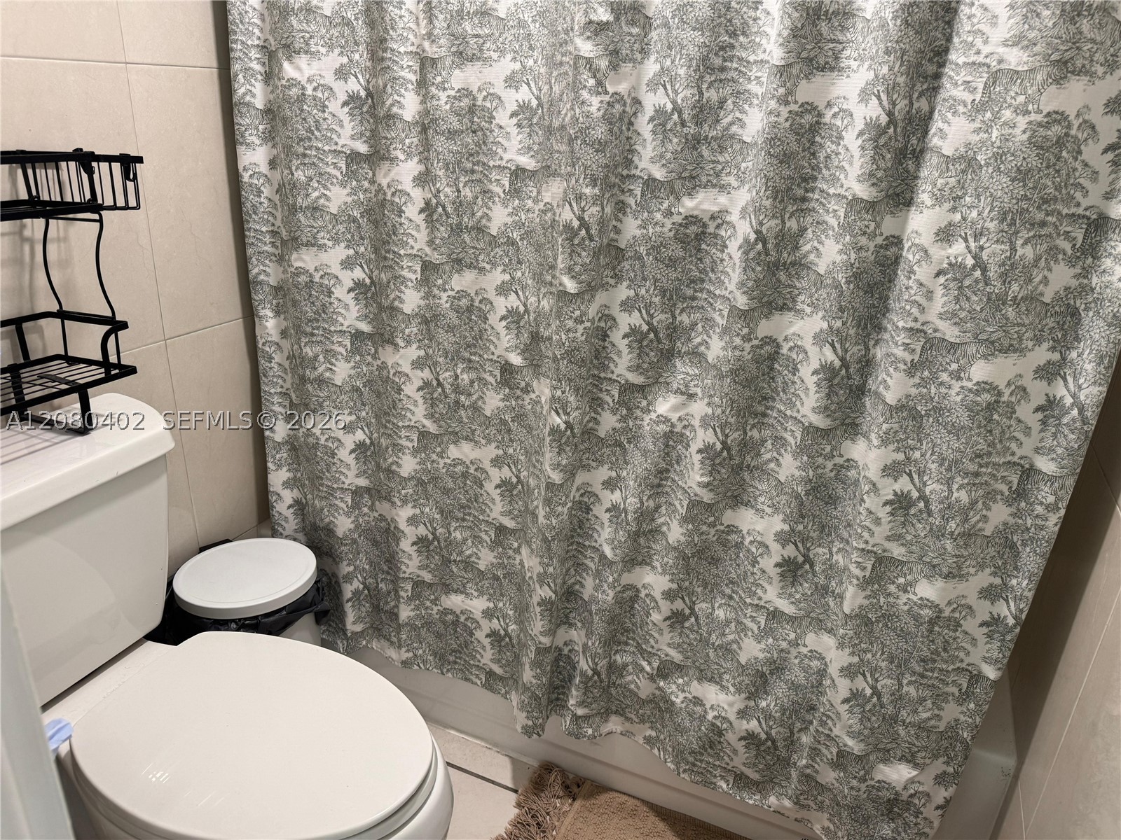5050 NW 7th St #604, Miami FL 33126