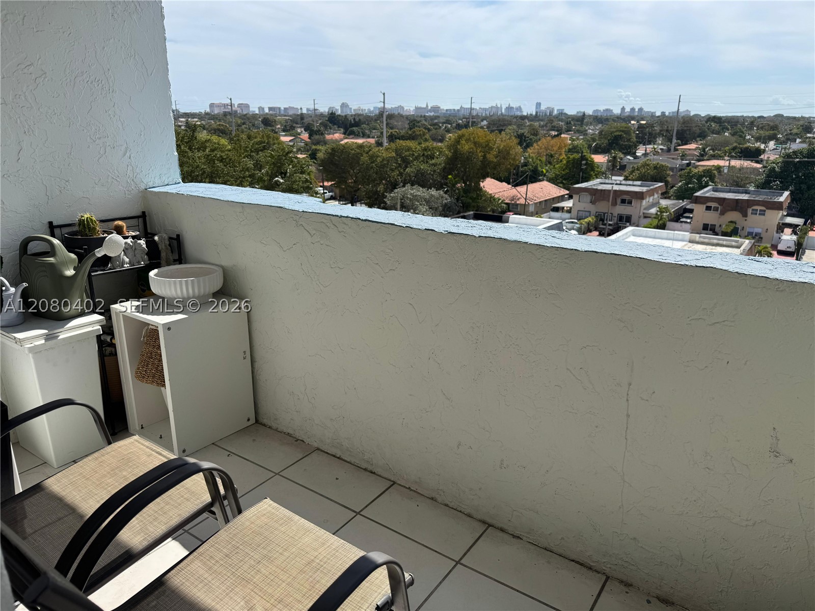 5050 NW 7th St #604, Miami FL 33126