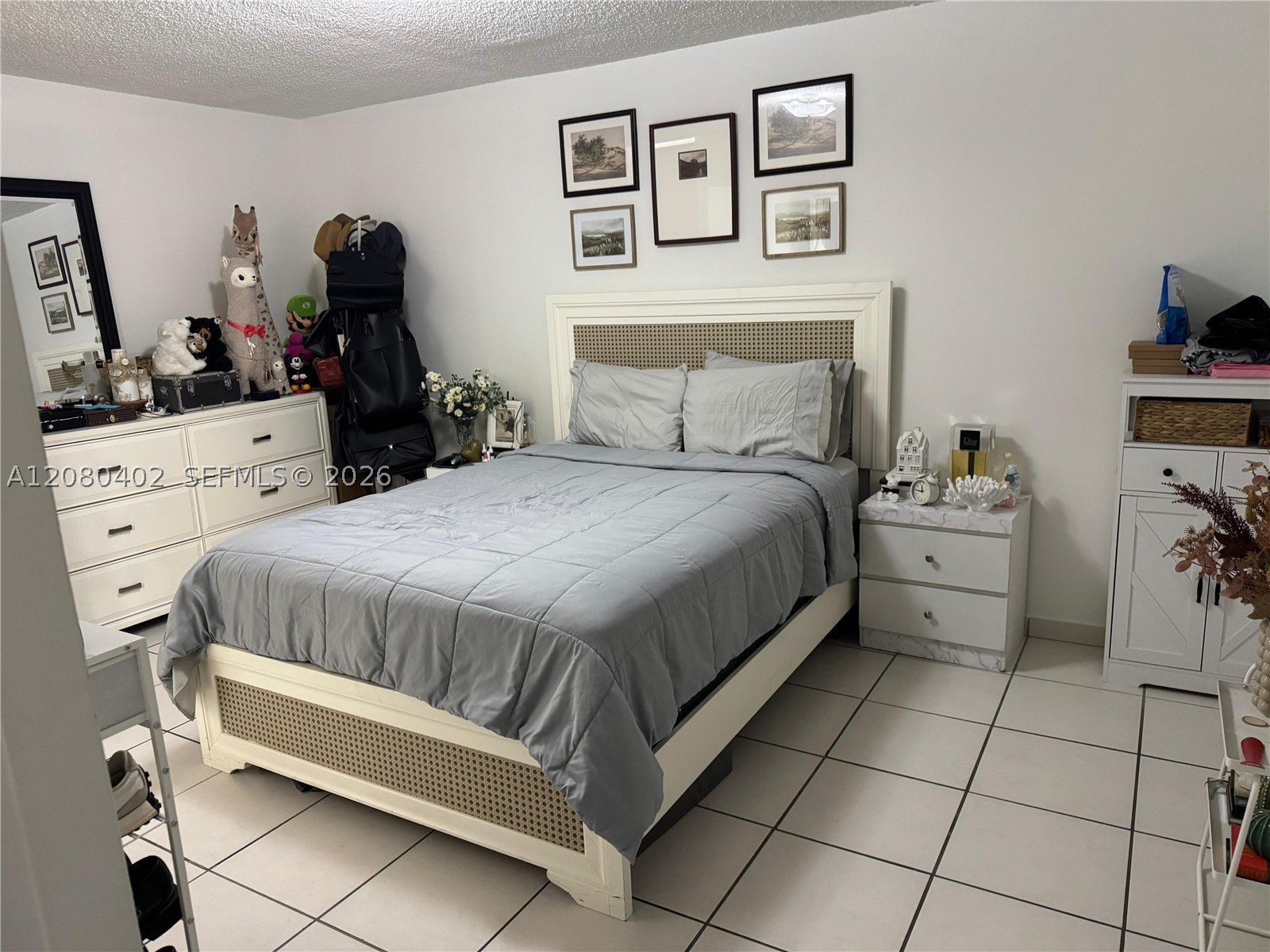 5050 NW 7th St #604, Miami FL 33126