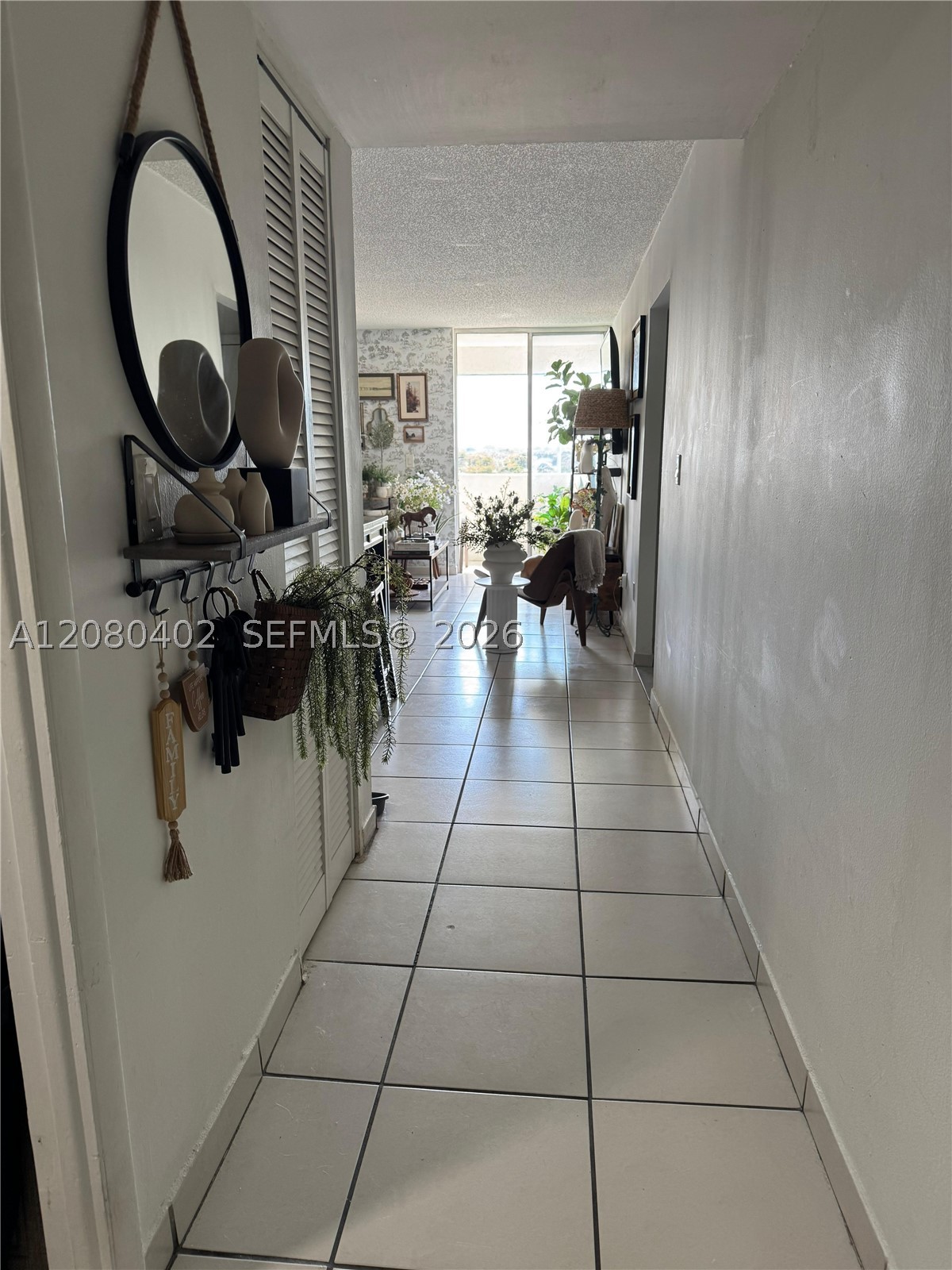 5050 NW 7th St #604, Miami FL 33126