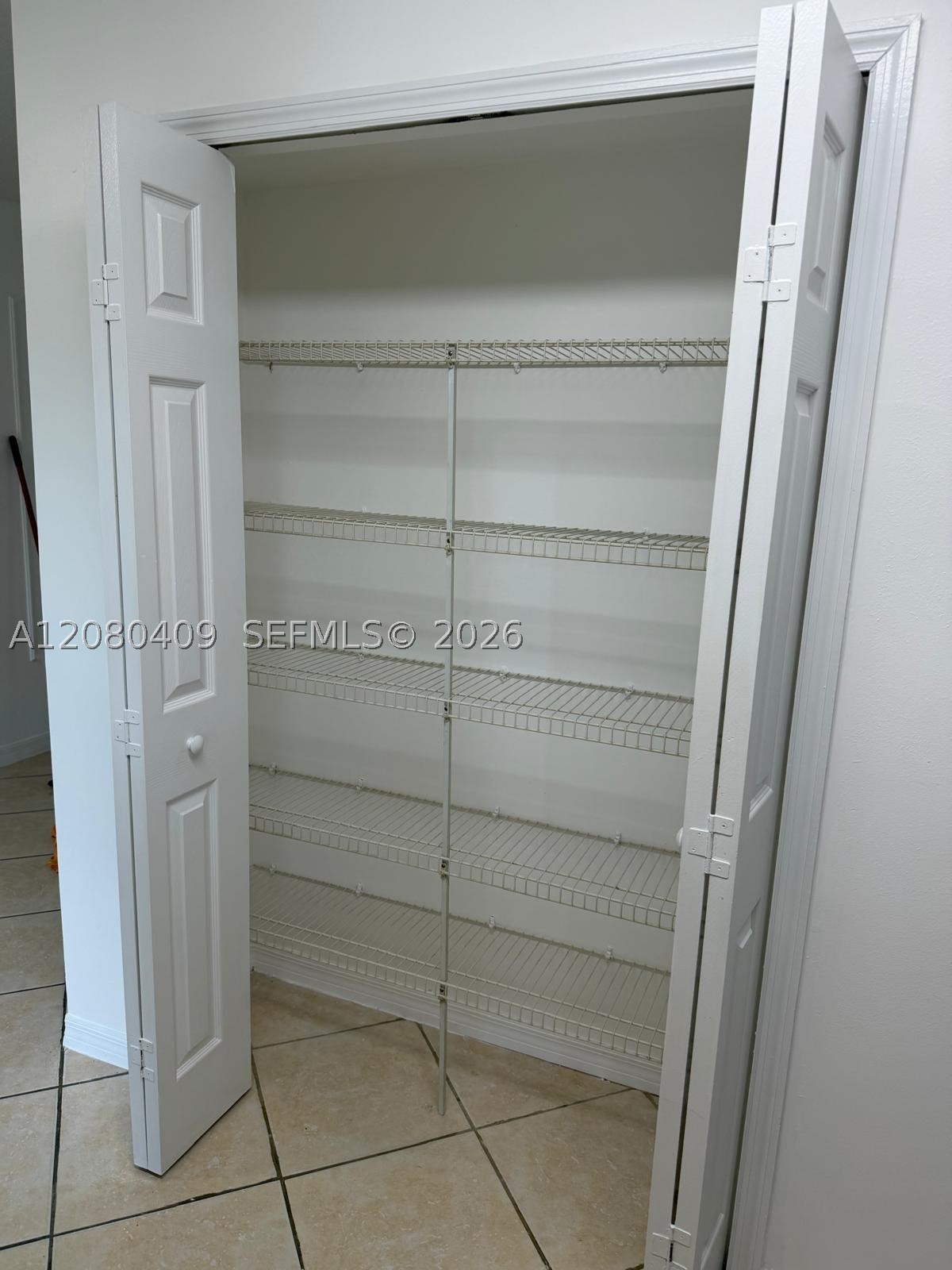 2900 SE 12th Rd #101-28, Homestead FL 33035