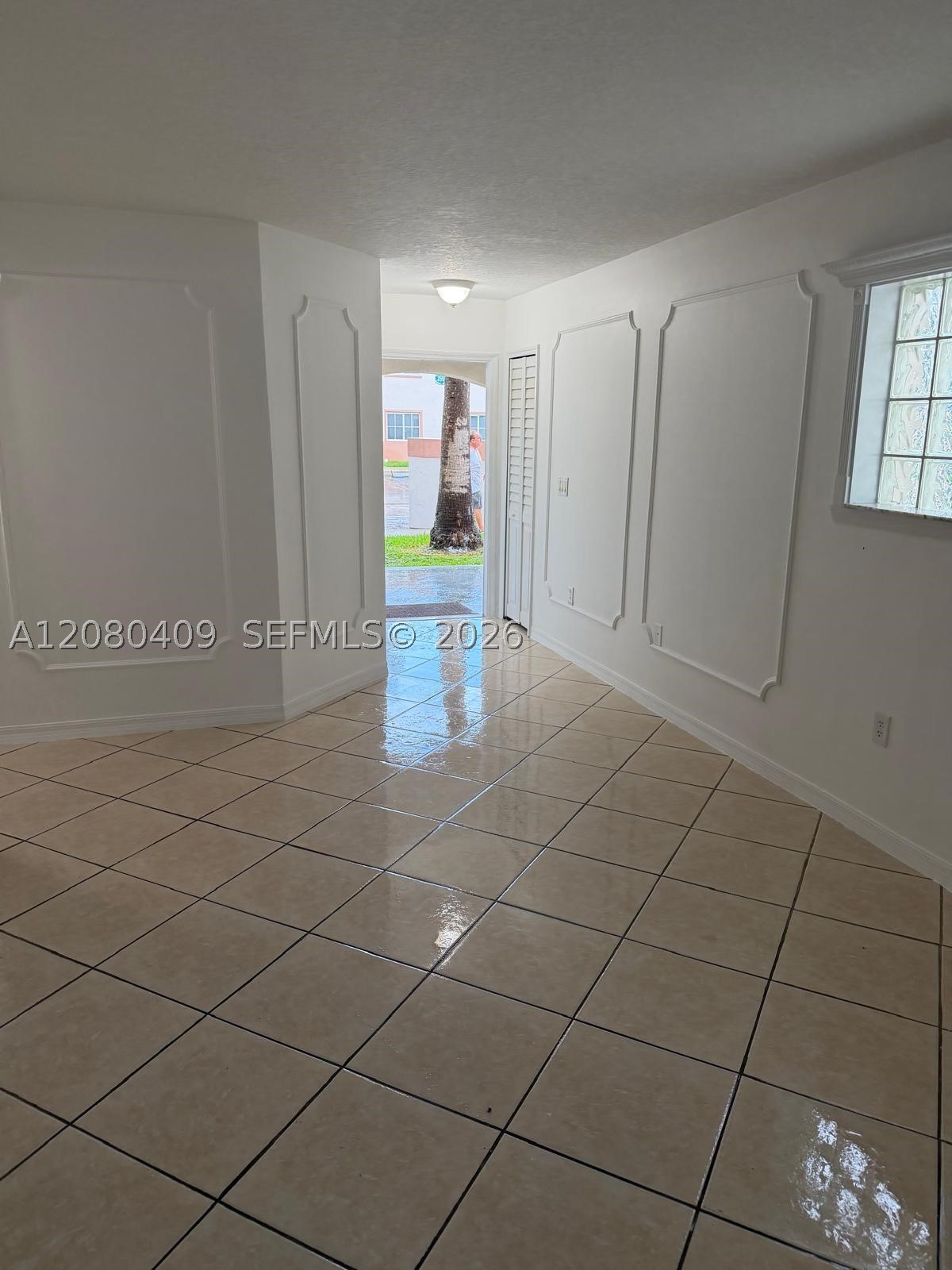 2900 SE 12th Rd #101-28, Homestead FL 33035